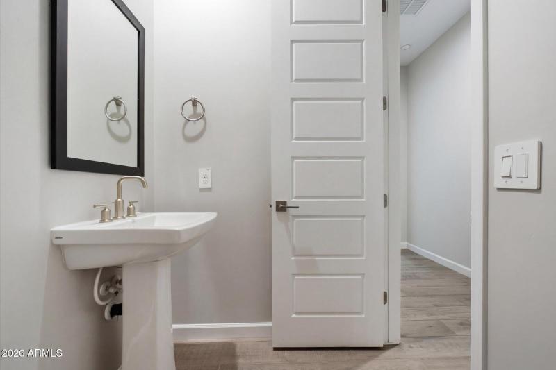 Powder Room w Modern Fixtures