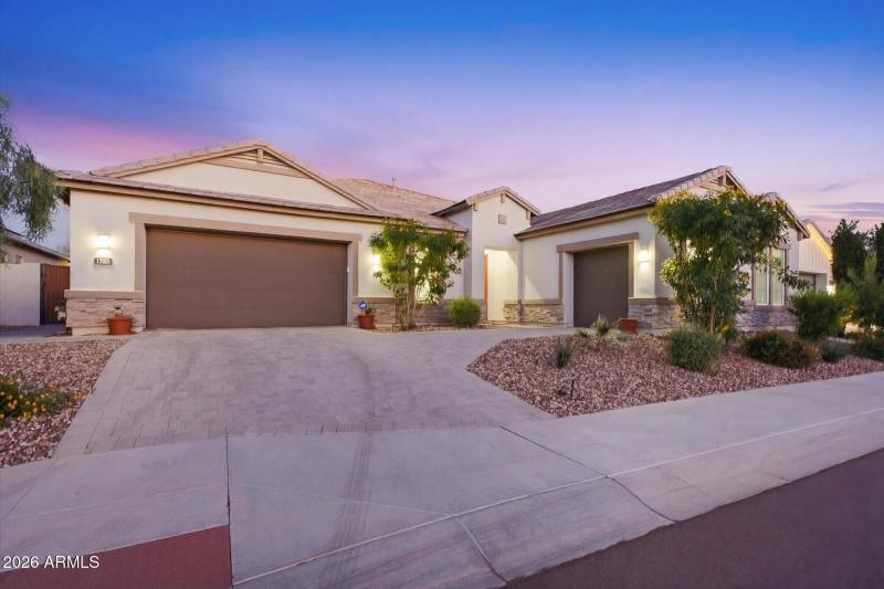 Front w Paver Driveway