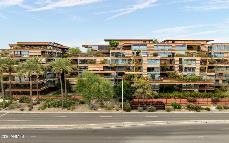 01-7157 E Rancho Vista #2012_01