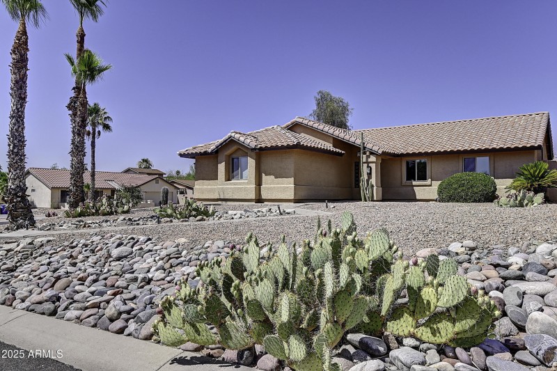 14004 N Sussex Pl (7)