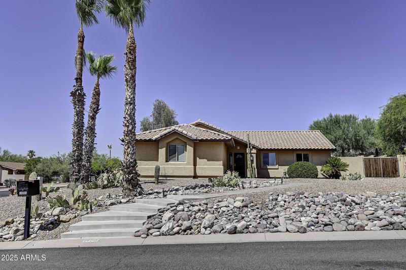 14004 N Sussex Pl (4)