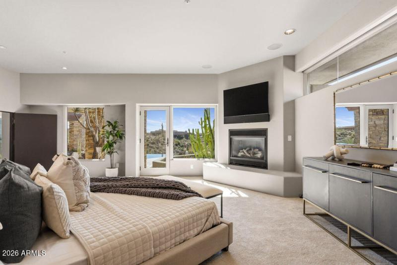 PaloBrea Master Bedroom