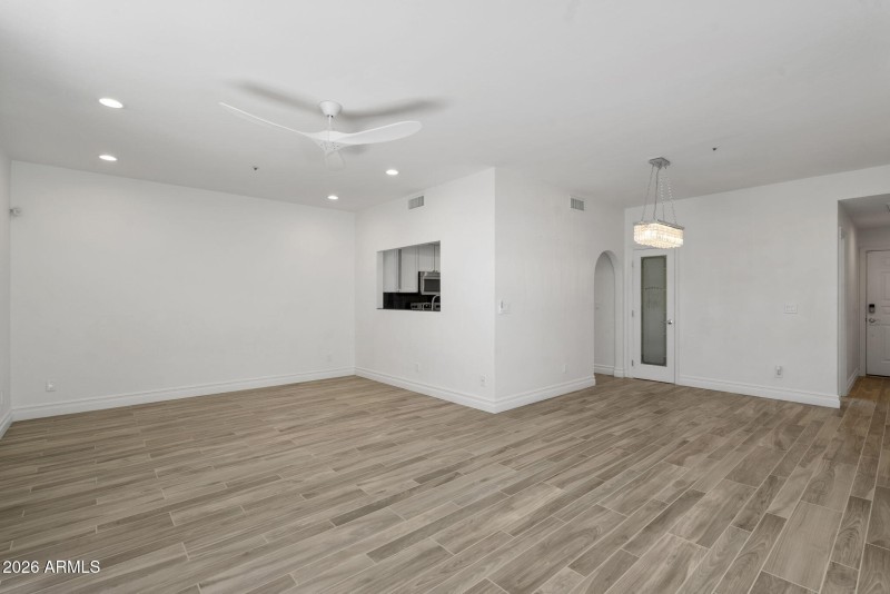 6-web-or-mls-_DSC4207_1