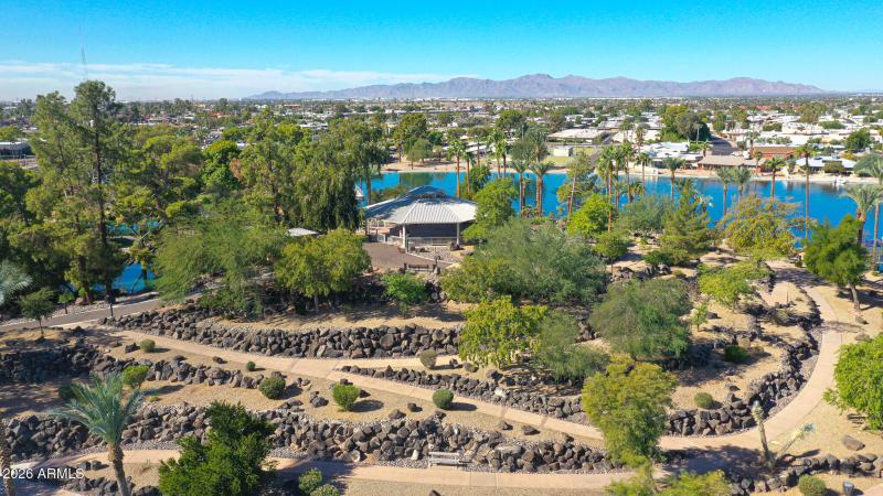 Viewpoint Lake Hill Top
