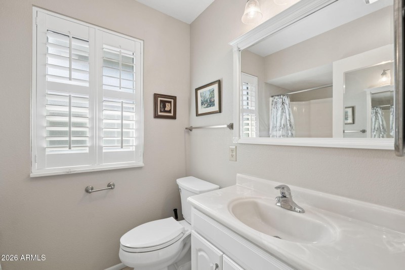 26-web-or-mls-10520-w-white-mountain-rd