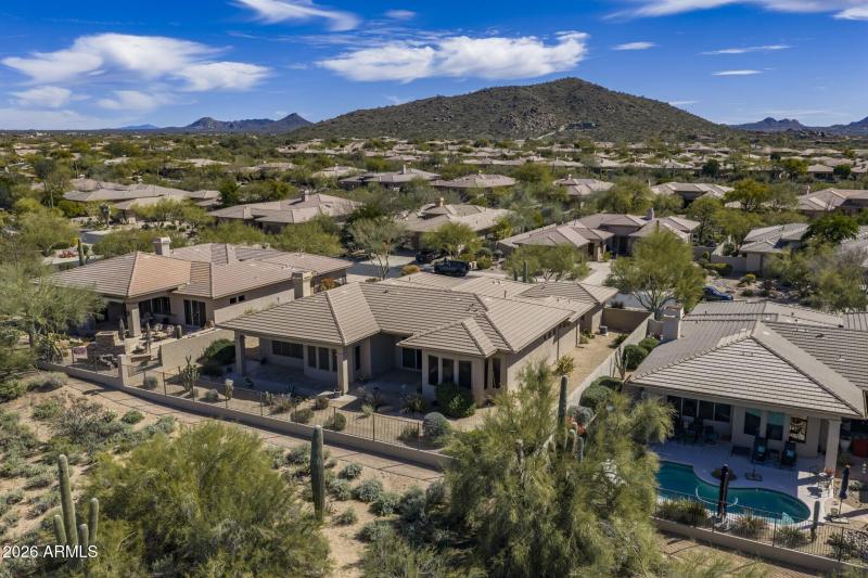 037_Property Aerial 8