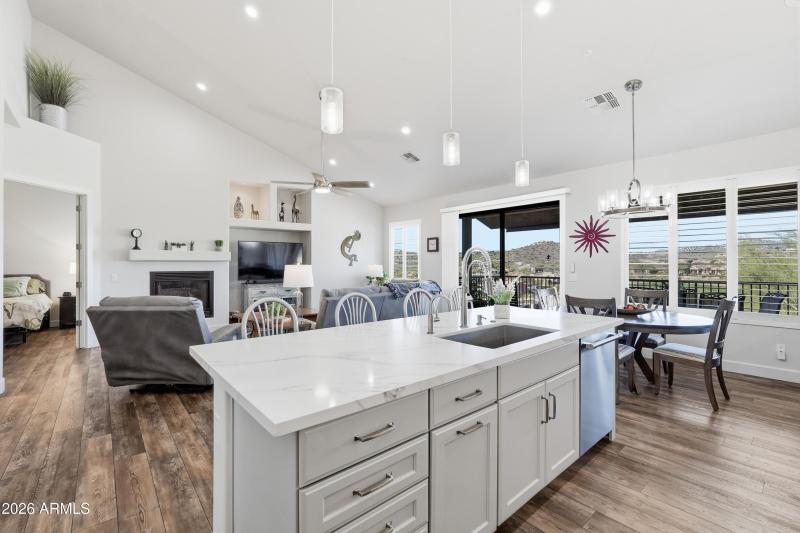 Large Island with Storage