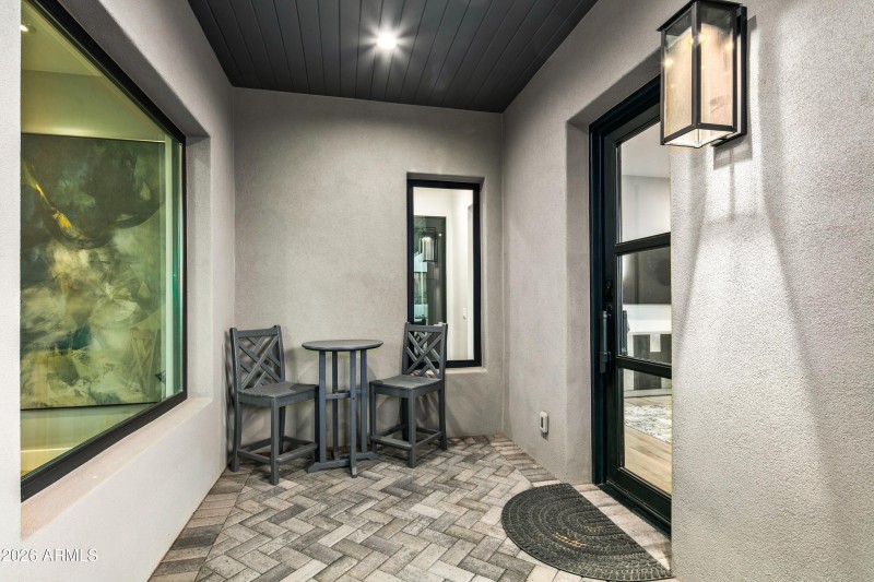 047_Guest House Front Entry