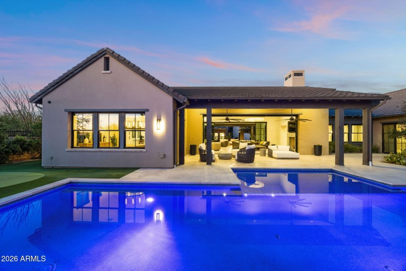 99-web-or-mls-22407-n-89th-st