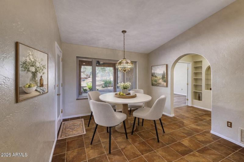 AI Virtual Staged Dining with wall art