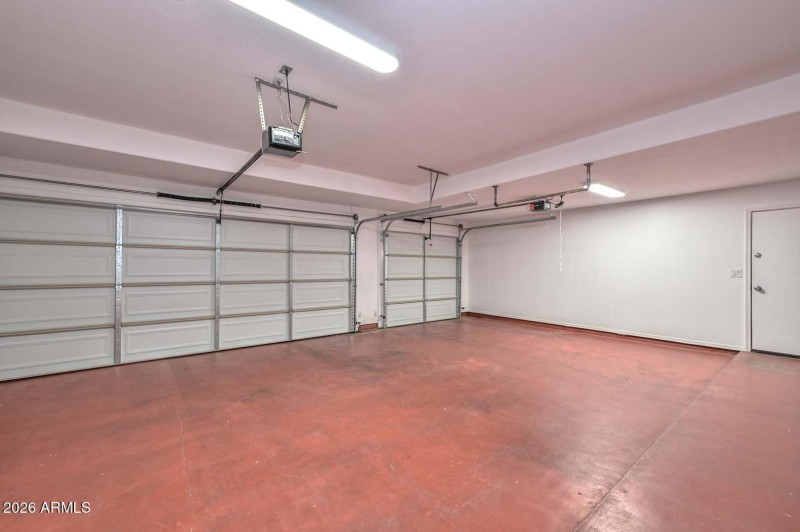 3-Car Garage