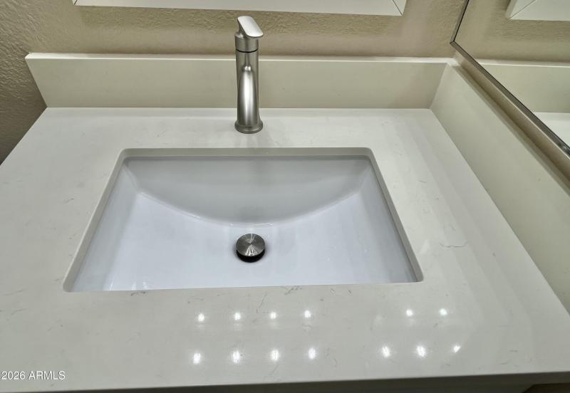 New counter tops of Quartz