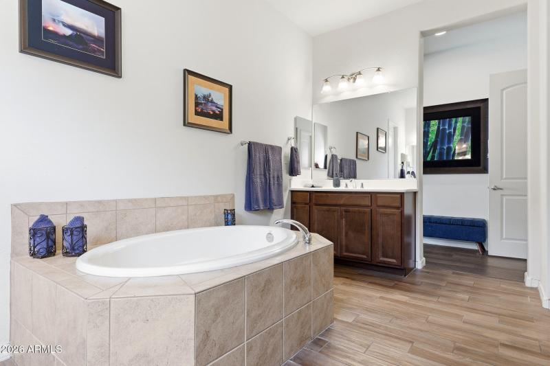 B (12) - Primary Bathroom