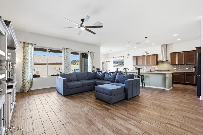 B (34) - Family Room