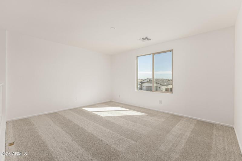 20 - Crescent Moon 46800