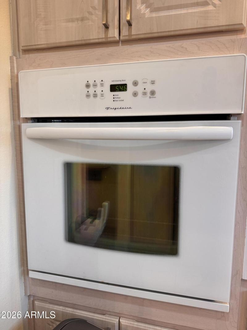 Newer oven