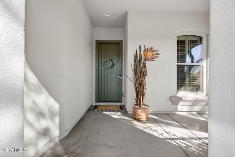 08_20556_W_Point_Ridge8_mls