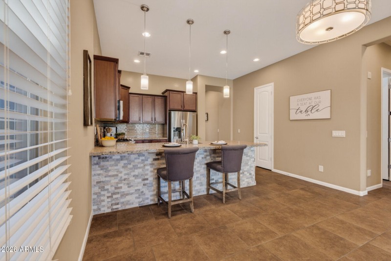 22_20556_W_Point_Ridge22_mls