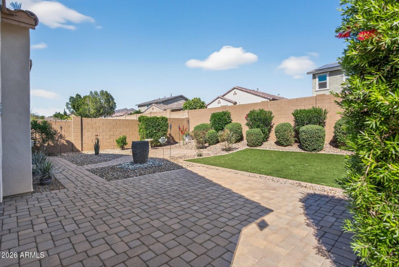 61_20556_W_Point_Ridge61_mls