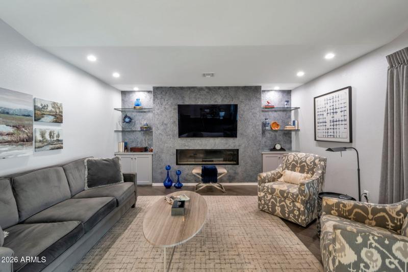 11-web-or-mls-QP-3485