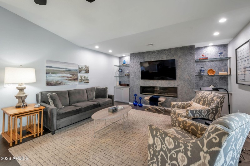 12-web-or-mls-QP-3486