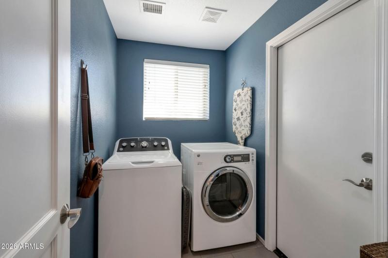 19-web-or-mls-QP-3439