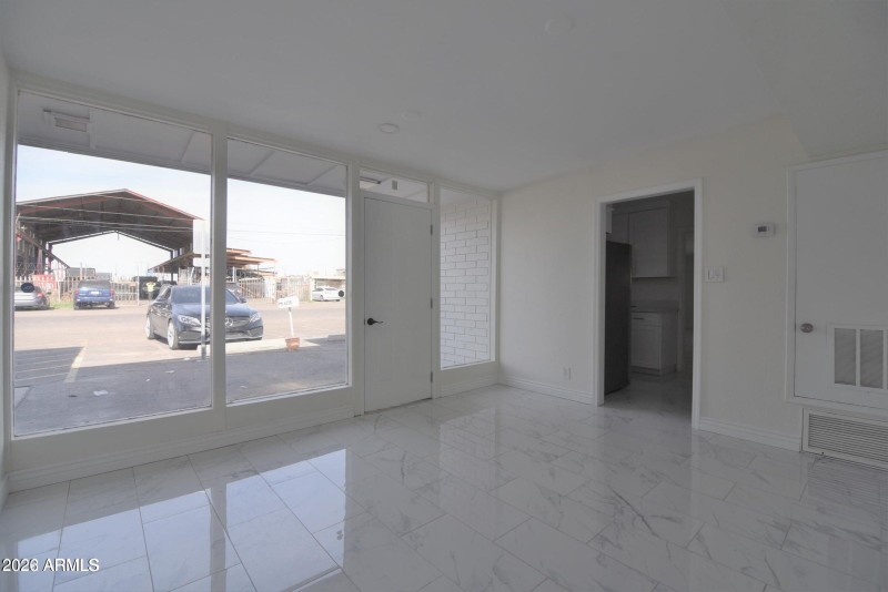 20220114182122509773000000-o