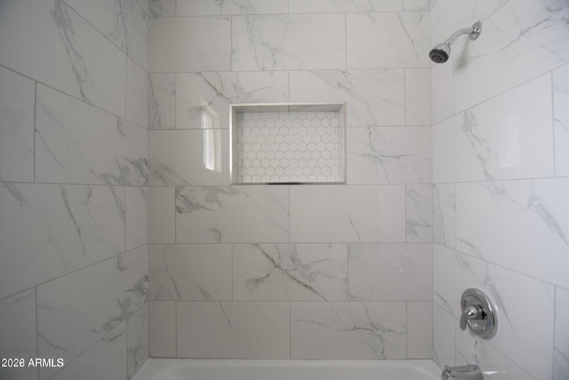 20220114182512305285000000-o