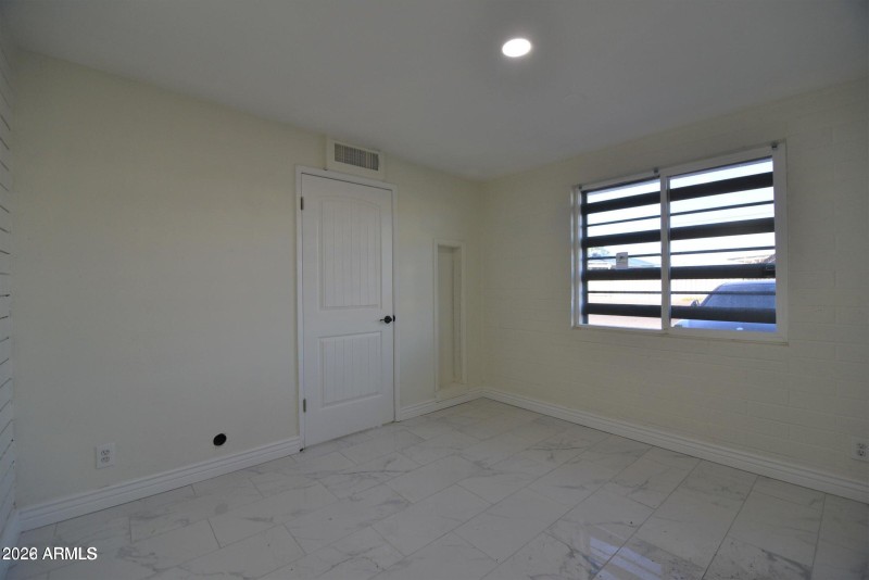 20221101195519570614000000-o