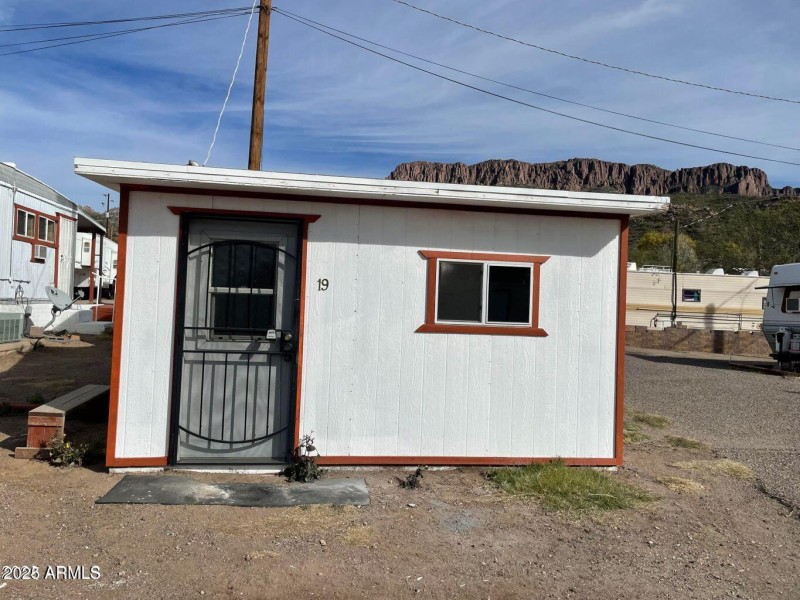 20220114174612403035000000-o