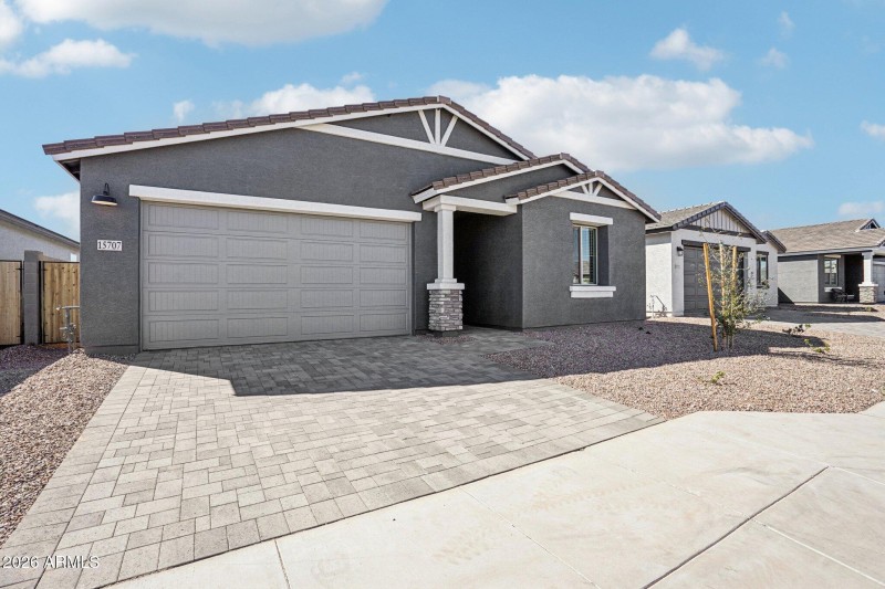 2-web-or-mls-W Camden Ave-S0703-002