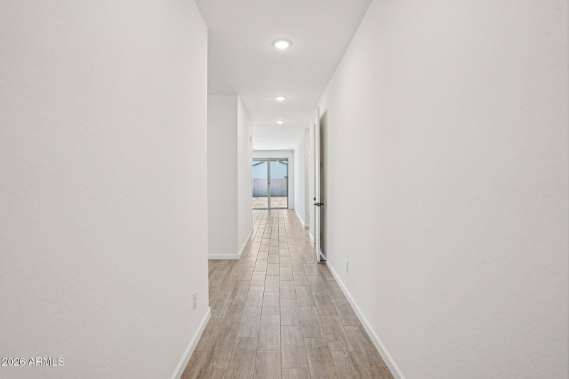 5-web-or-mls-W Camden Ave-S0703-005