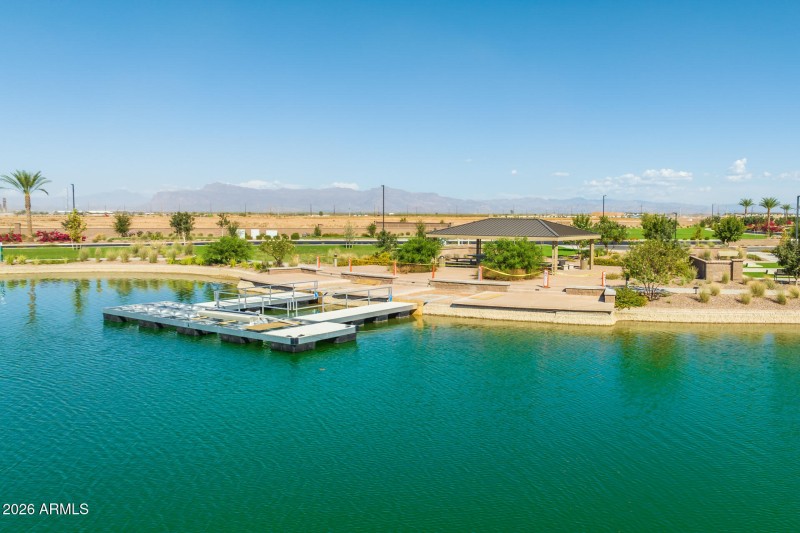 86)COMMUNITY CLUBHOUSE