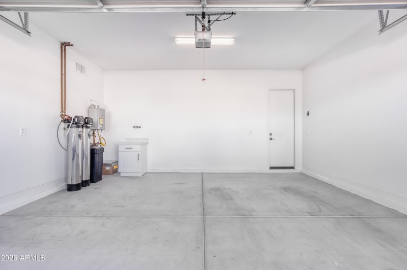 8723 W. Vista Ave - Print Quality - 053