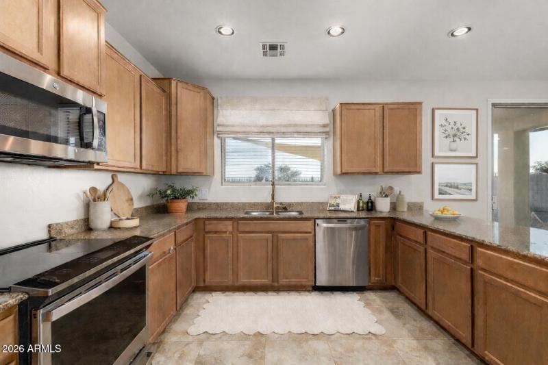 A2223EF0-6FED-4A8D-881D-EA33ECC648A1