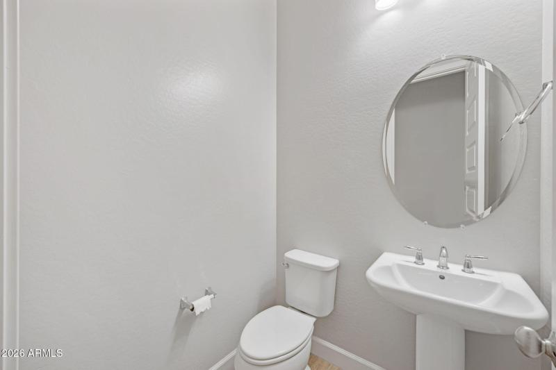 23-web-or-mls-2860-e-pinto-dr