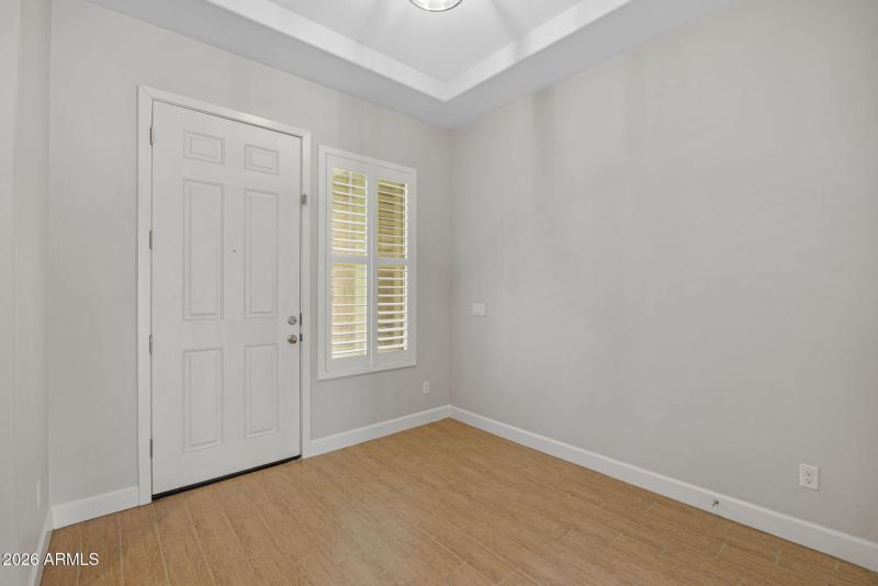 2-web-or-mls-2860-e-pinto-dr