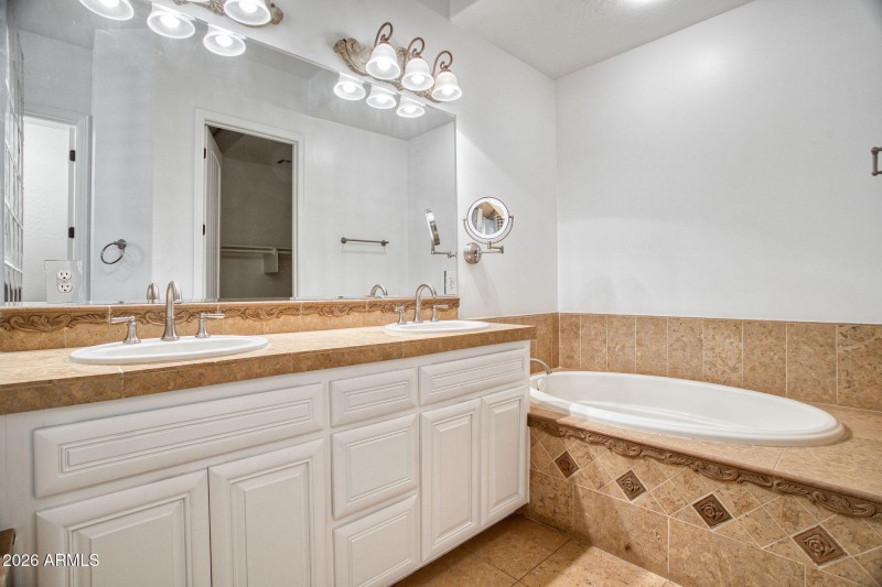 Downstairs main bathroom