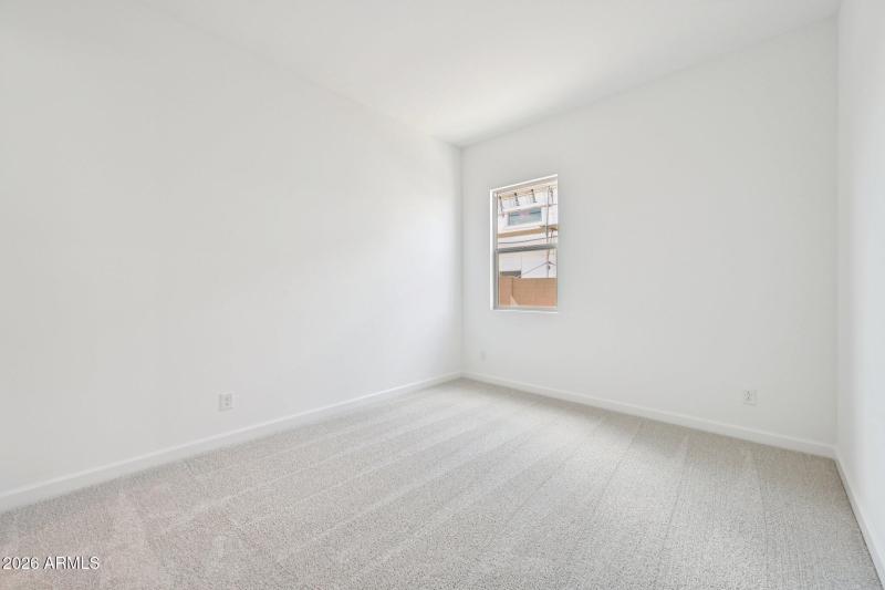 29-web-or-mls-E Twin Acres Dr-S1103-029