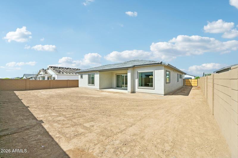 44-web-or-mls-E Twin Acres Dr-S1103-044