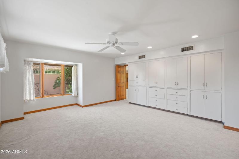 24-web-or-mls-5944-e-calle-del-norte