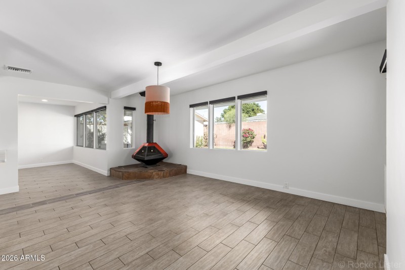 17 - Oak Corner Fireplace