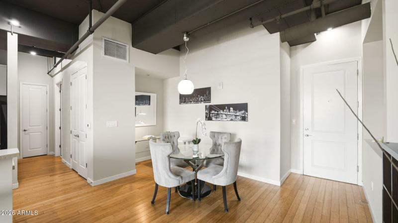 14-web-or-mls-P1508376