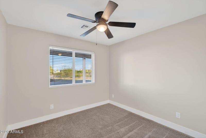 31-web-or-mls-028W Moon Dust Trl