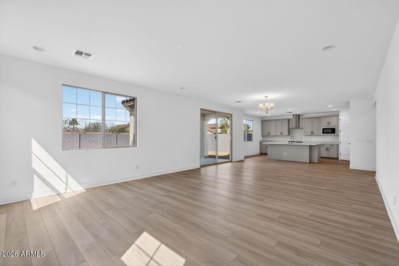 hj-az-phoenix-parkside-almeria-45rm4-lot