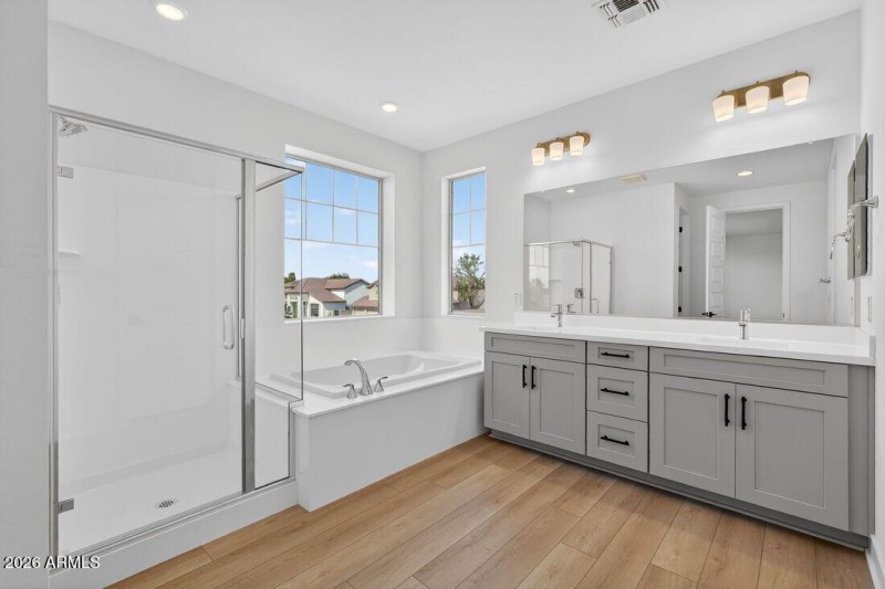 hj-az-phoenix-parkside-almeria-45rm4-lot