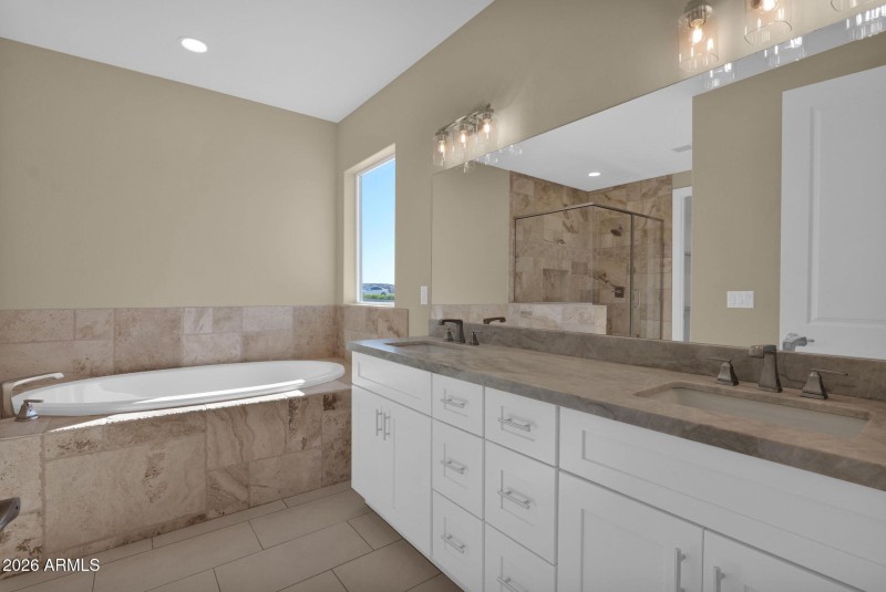 43-web-or-mls-P1569426