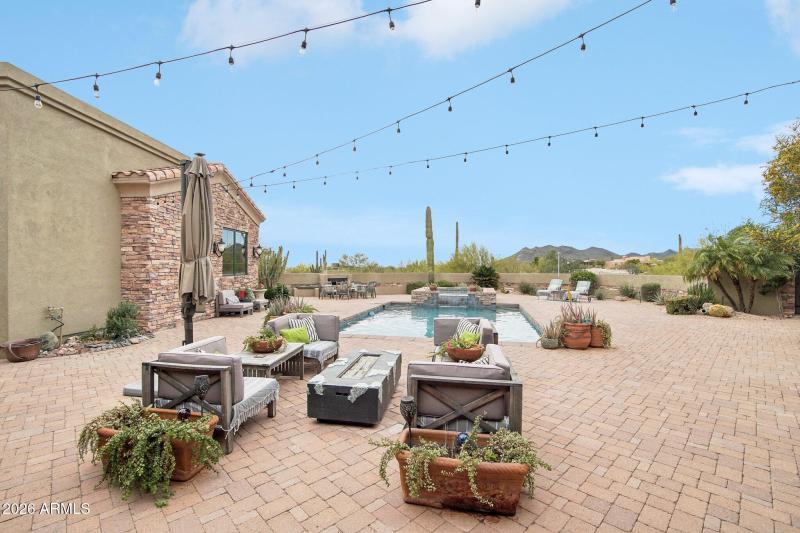 7-web-or-mls-E Canyon Ridge N Dr-S1603-0