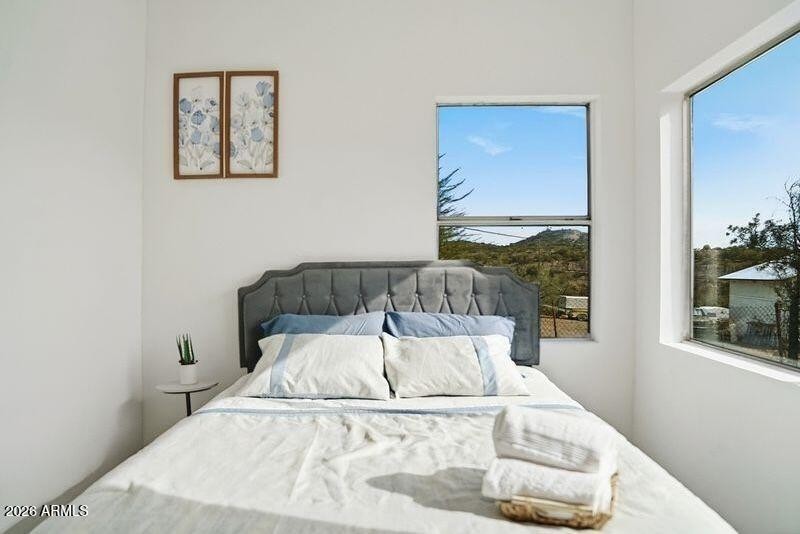 20-web-or-mls-Photo Mar 17 2026, 4 40 21