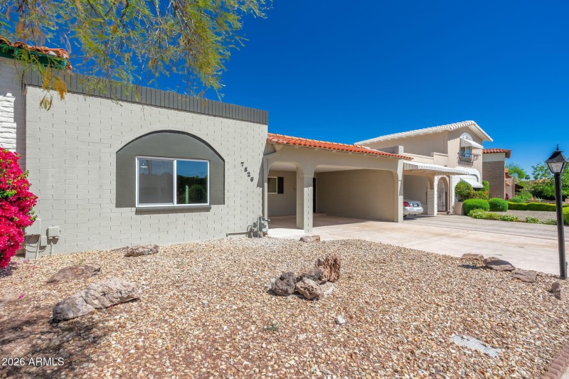 7826 E Mariposa Dr - 03